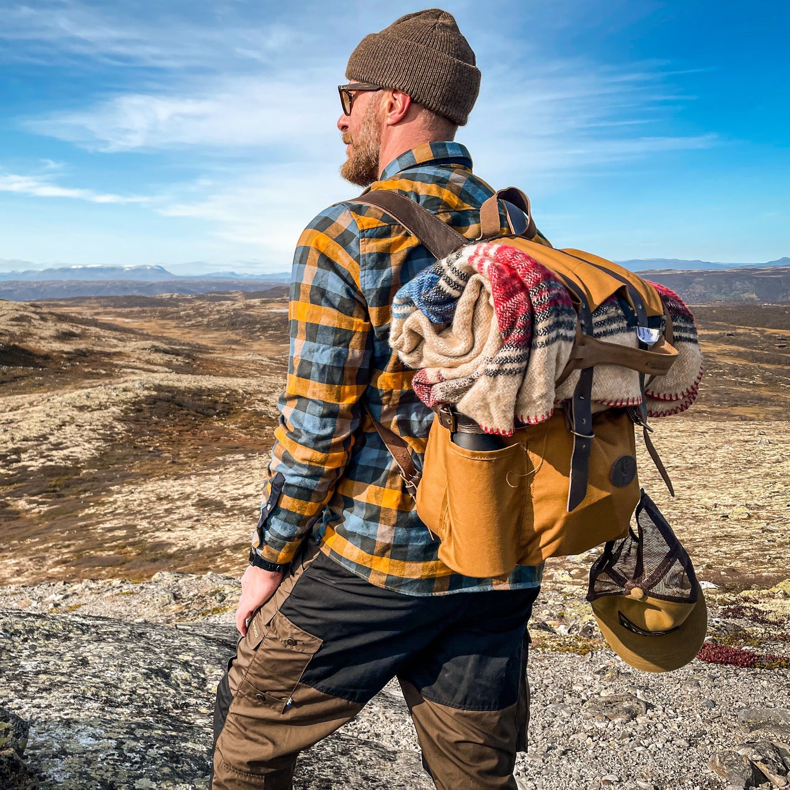 Sekken - Tursekk i skinn og vokset canvas
