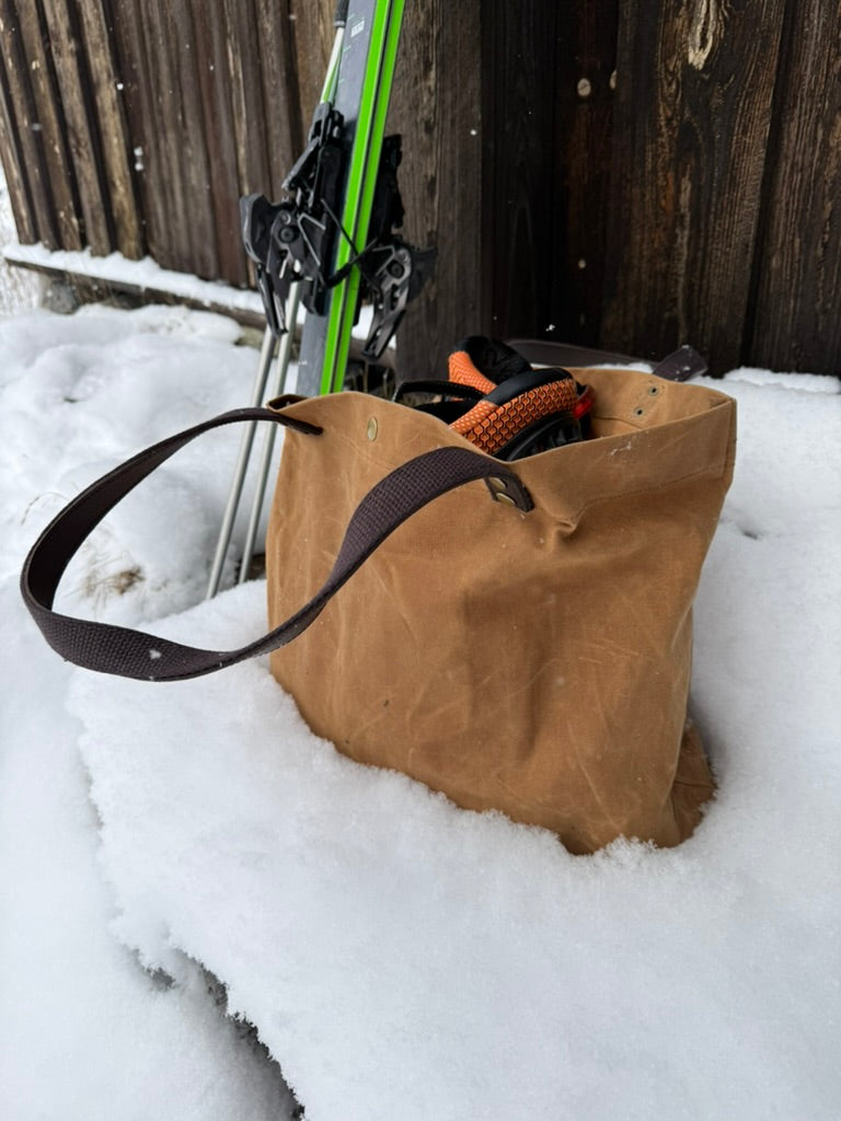 HURV 27 L - kjempetotebag i vokset kanvas