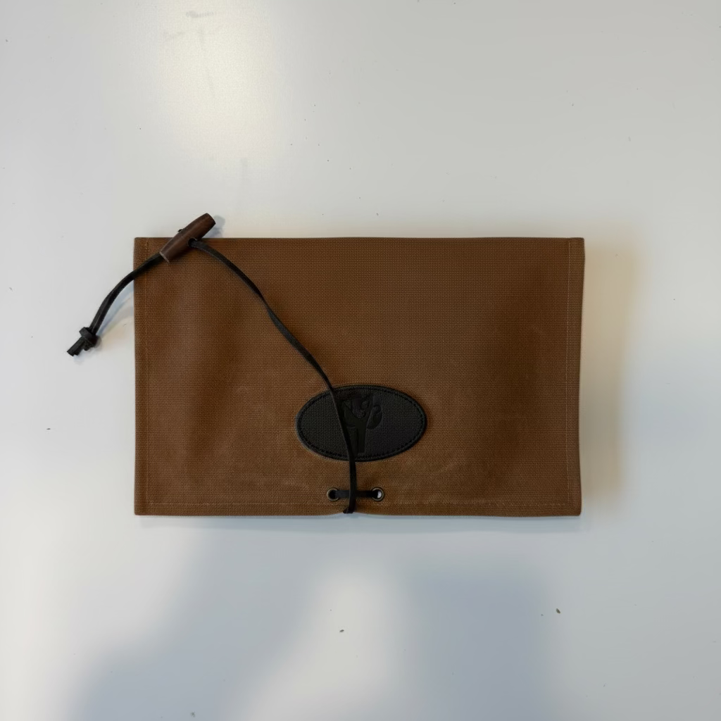 Hobostove Sleeve i lett voksa canvas