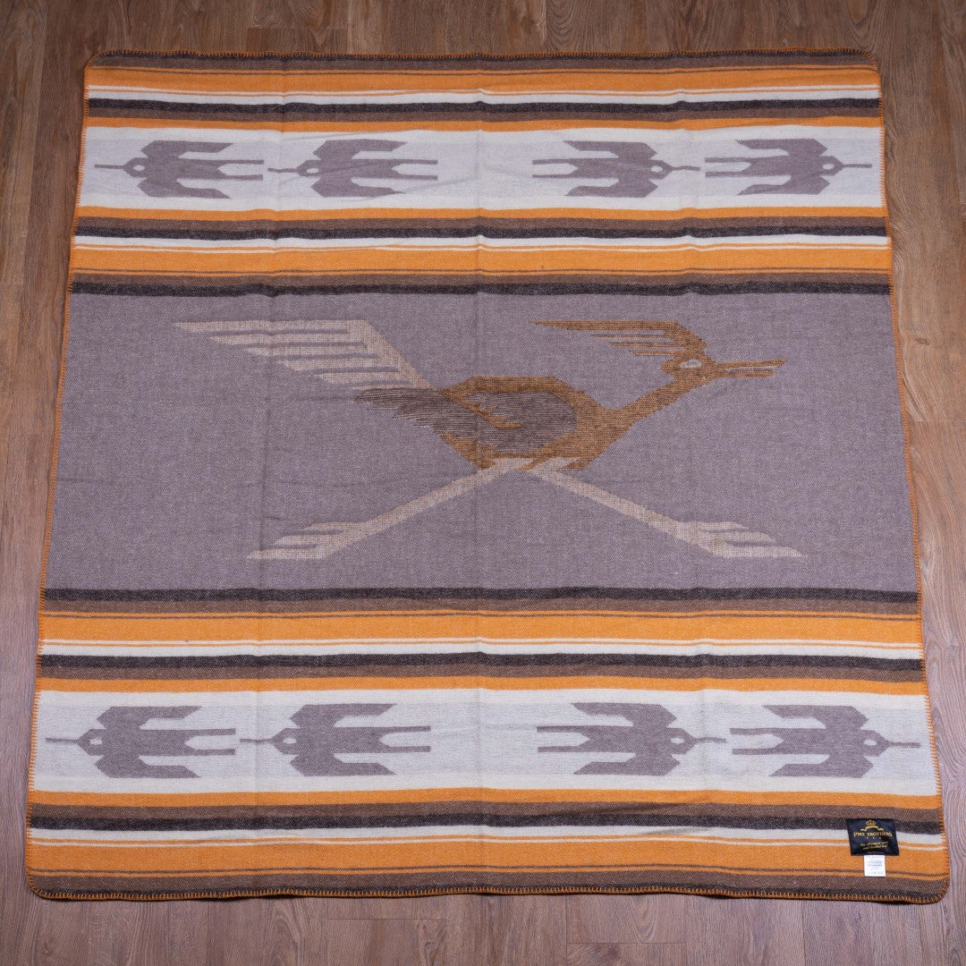 Pike Brothers – 1969 Road Runner Blanket – Pledd