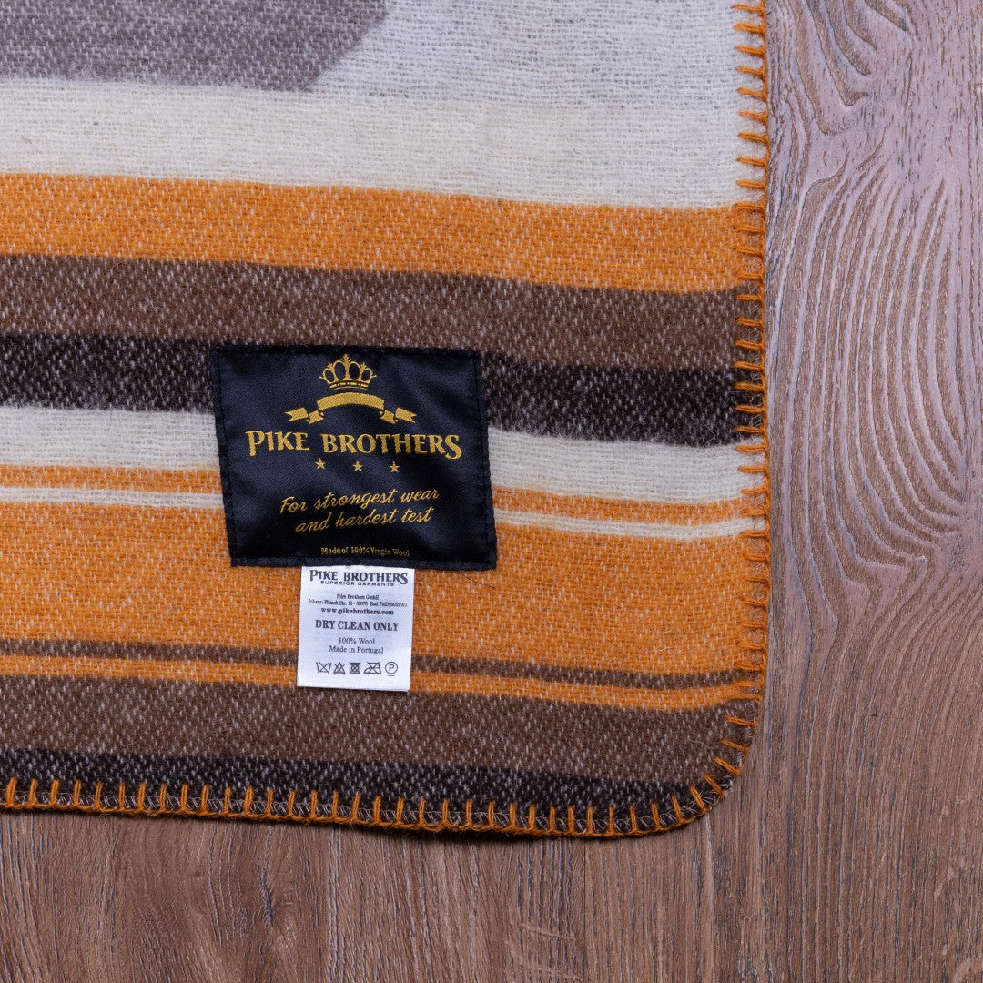 Pike Brothers – 1969 Road Runner Blanket – Pledd