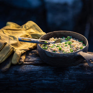 TRAIL ORGANIC FOOD – KREMET KYLLING OG BYGGRYN – TURMAT